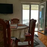 بيت ضيافة Ravlic