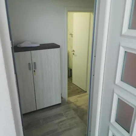Ravlić Affittacamere 3*