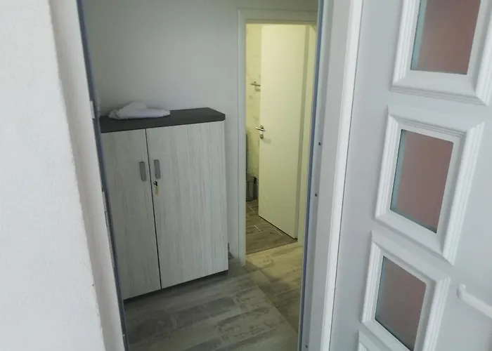 Ravlic Guest house 3*