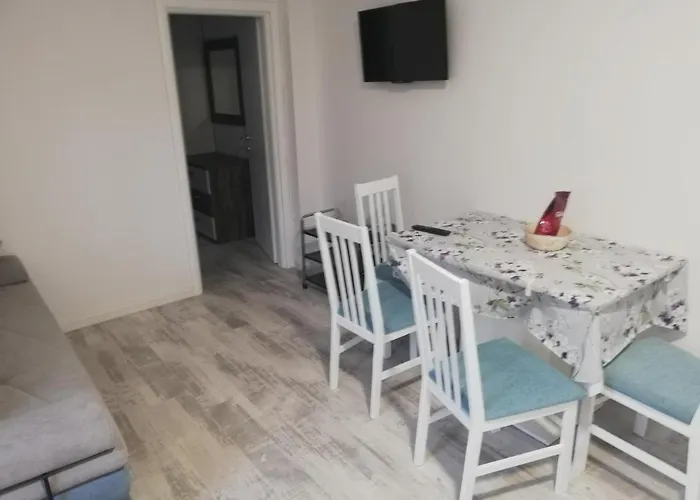 Ravlic Guest house Makarska